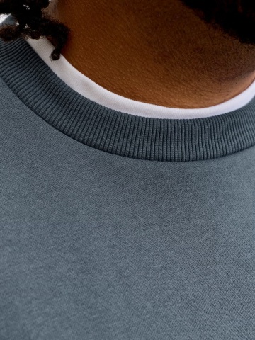 Jack & Jones Plus Bluza barbati big sizes, cu decolteu la baza gatului, Relaxed Fit, JJEBRADLEY, Gri albastrui - Img 4