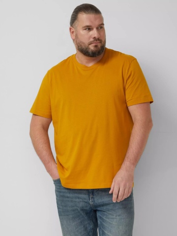 s.Oliver Big Sizes Tricou barbati big sizes cu decolteu la baza gatului, 100% bumbac, Galben inchis