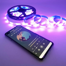 Banda LED RGB 5m cu bluetooth si telecomanda IR