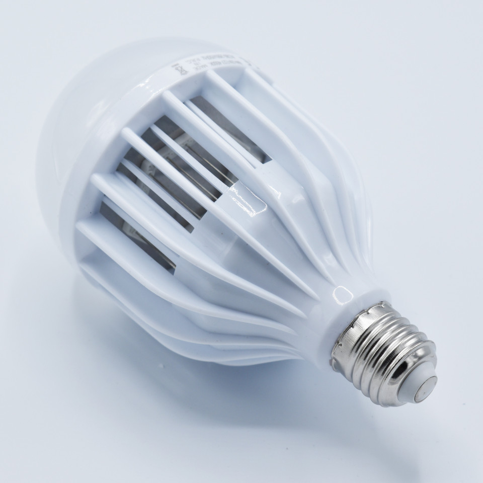Bec LED cu functie anti-insecte Optonica, 10W(80W), E27, 800 lm, lumina neutra (4500K), opal, clasa energetica G - 3 | YEO