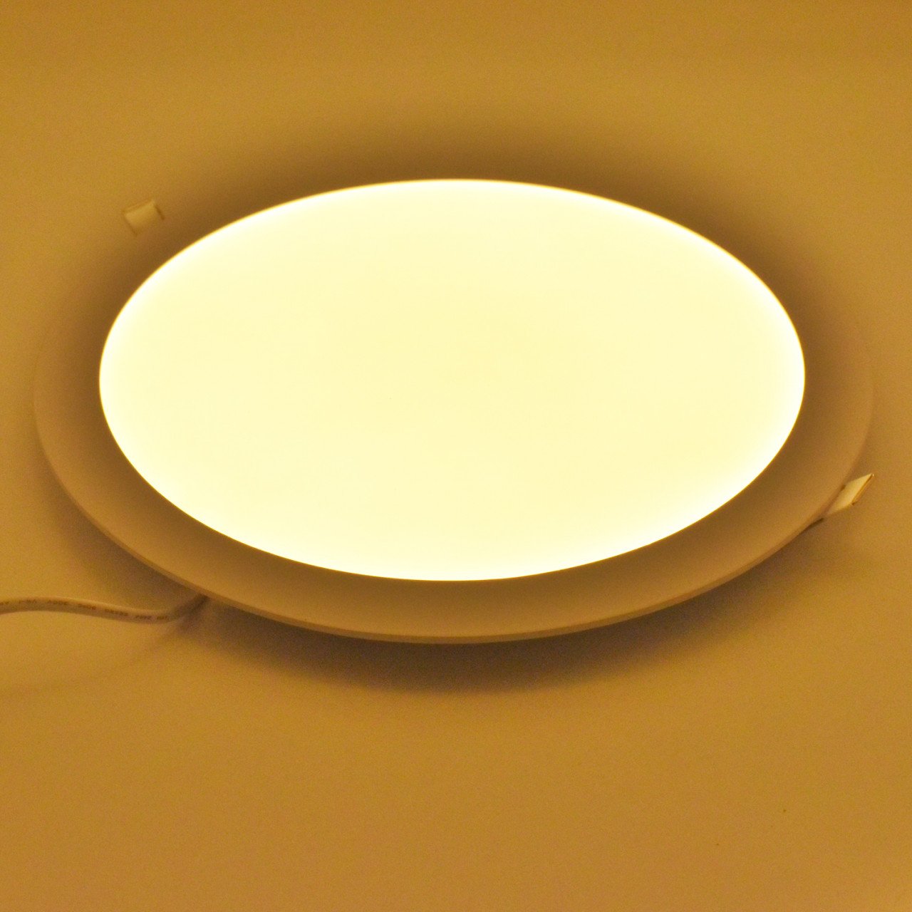 Spot LED BP01-32400, rotund, incastrat 24W, 1850lm, lumina calda, IP20, alb, Braytron