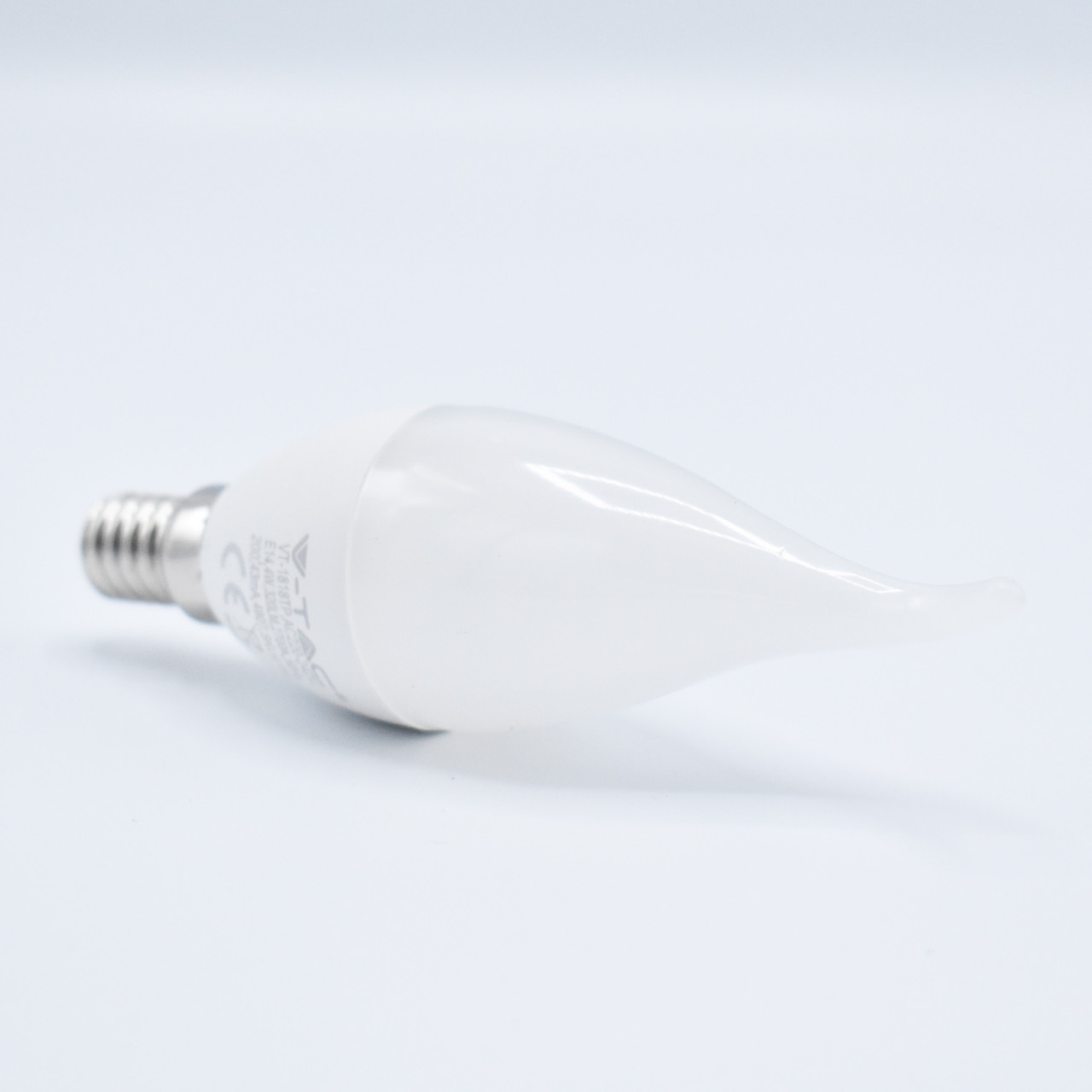 Bec LED 4W(30W) V-TAC flacara, E14, 320 lm, lumina calda (2700 K), clasa energetica F - 3 | YEO