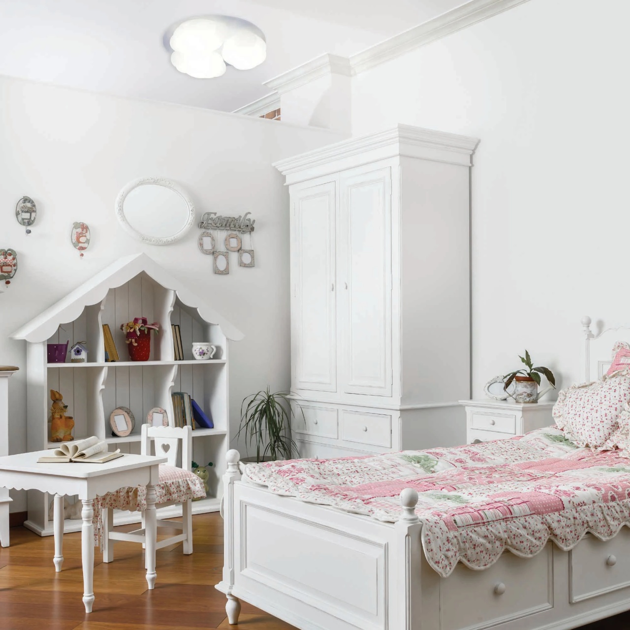 Aceasta este imaginea corespunzatoare acestui obiect