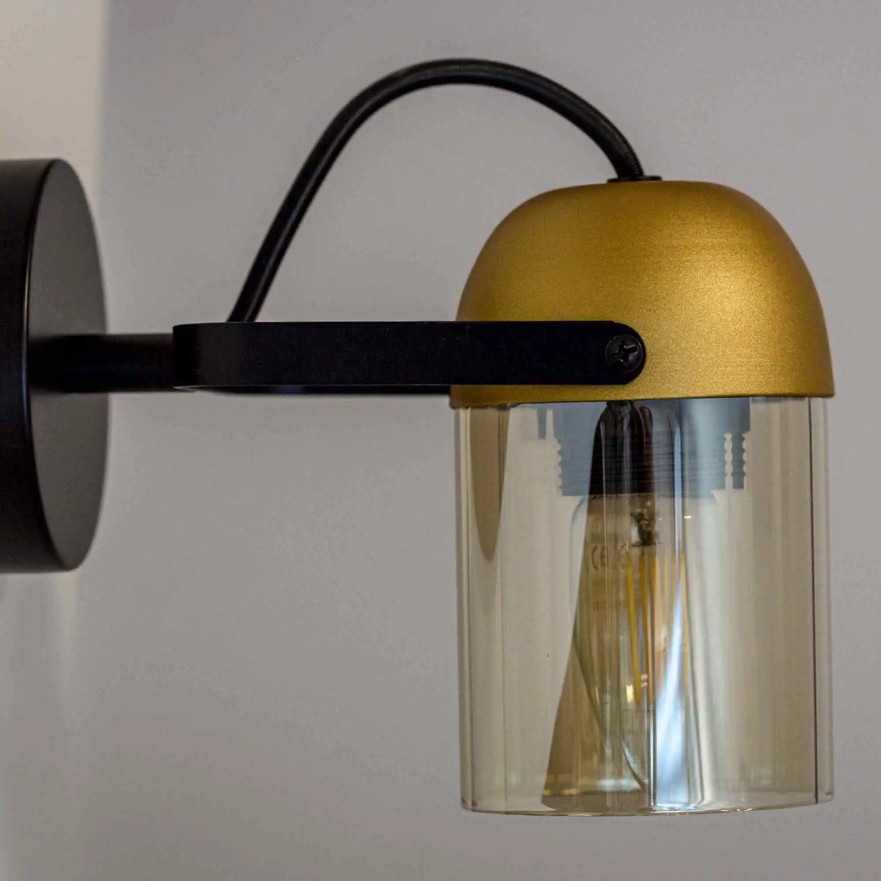 Aplica Rafad LY-3496, 1xE27, negru si auriu, sticla fumurie, stil industrial, IP20 - imagine 4