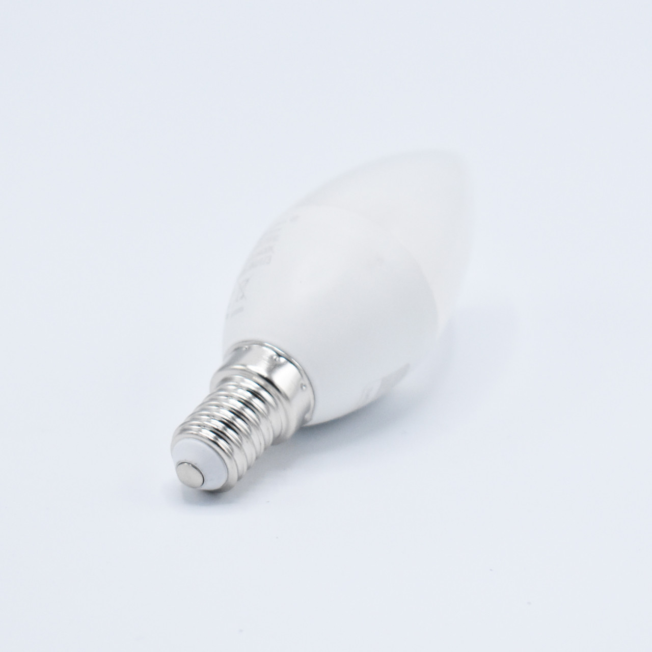 Bec LED lumanare 5.5W(40W) V-TAC, cip Samsung, E14, C37, 470 lm, lumina rece (6400K), clasa energetica G - 3 | YEO