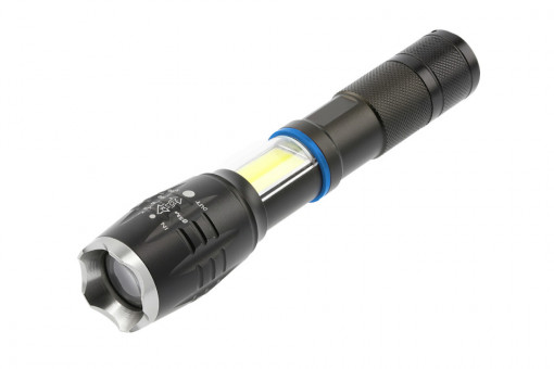 Lanterna LED 8W, 800 lm, functie Zoom si SOS, lumina rece(6400 K), IP44, alimentare cu 3 baterii AAA(neincluse) GTV
