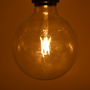 Bec led Vintage filament 4W (32W),E27, G125, 400 lm, lumina calda (2200K), clar, Optonica