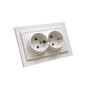 Prize si intrerupatoare Olbia, Priza dubla cu impamantare, alba, 16A, Olbia Titan - savelectro.ro