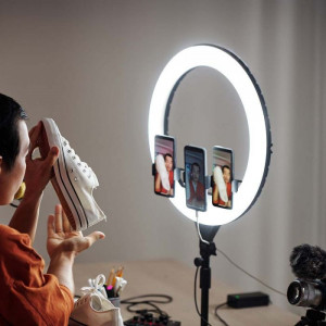 Selfie ring light LED cu 3 suporti de telefon, Dimabil, 55W, 6000 lm, diametru 440 mm, temperatura de culoare ajustabila(3200K-5800K), V-TAC [2]- savelectro.ro