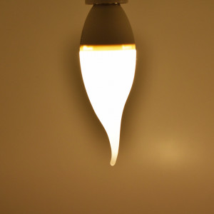 Bec led flacara 5W (40W), E14, C37T, 410lm, lumina calda (3000K), opal, Braytron