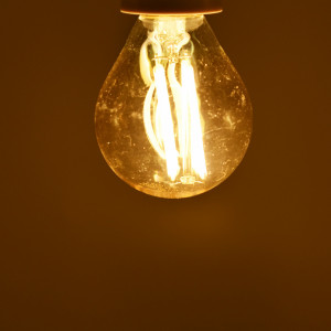 Bec led sferic Vintage filament 4W (27W), E14, G45, 400lm, lumina calda (2500K), auriu, Optonica