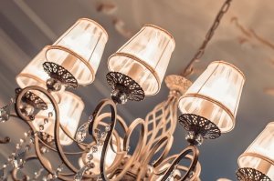 Candelabru Grace ARM247-10-G, 10xE14, alb+auriu, IP20, Maytoni [2]- savelectro.ro