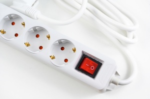 Prelungitor Strohm, Cu Intrerupator, 3 Prize, 1.5 m, 3680 W, 2 USB A & 1 USB C, Alb [4]- savelectro.ro