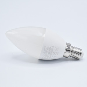 Set 6 becuri LED lumanare 4.5W (40W), E14, 470 lm, lumina rece (6500K), opal, V-TAC