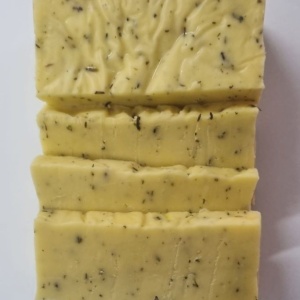 Branza maturata cu ierburi de provence (350 G)
