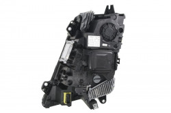 far xenon negru Volvo FH4