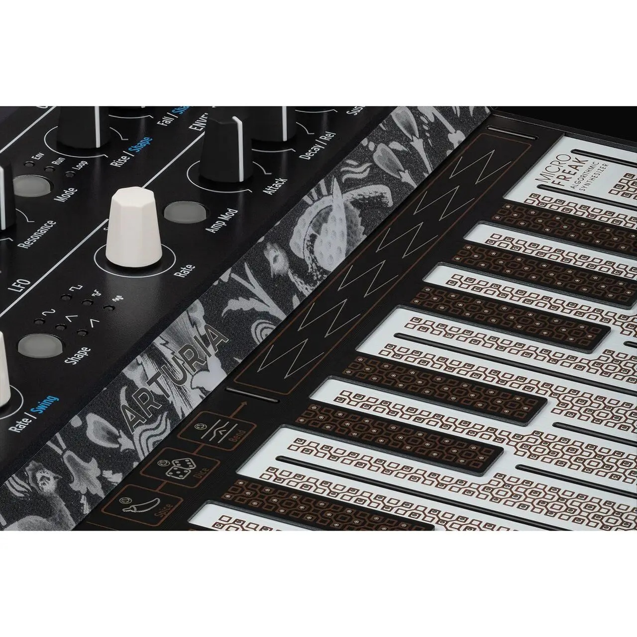 Arturia MicroFreak – Sintetizator Hibrid cu Claviatură Capacitivă
