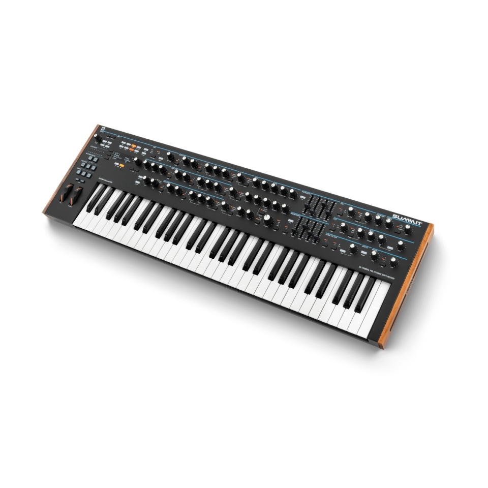 Sintetizator Novation Summit