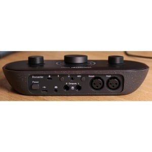 Interfata Audio Focusrite Vocaster Two - Img2