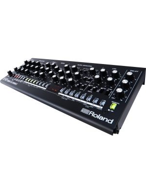 Roland SE-02 - Img3