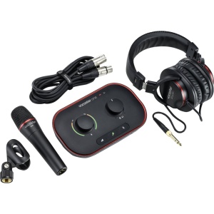 Set Interfata Audio Focusrite Vocaster One Studio - Img1