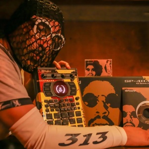 Roland SP-404MKII KDJ Records Limited Edition – Sampler Creativ cu Conținut Exclusiv - Img2