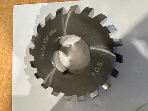 SCULA PENTRU ROTI DINTATE CU GAURA MOD.2,25 20 D