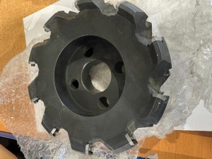 FREZA FI160 R245-160Q40-12M