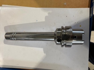 SUPORT DE SCULE CU AX CONIC HSK.63A PR.OUT