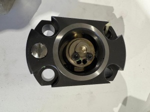 Q.SUPORT CON PENTRU SCULE UTS50 CU LA PLAT:
