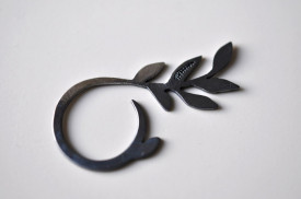 Vegetalia Mirabilia / filigree branch ring in oxidized sterling silver