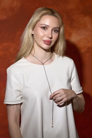 colier lung cu perle de cultura, piele naturala si gold filled de 14k/20 - Img 3