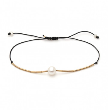 bratara in design minimalist, ajustabila, realizata manual din elemente de gold filled de 14k/20 si perle de cultura albe, Corina Mardari & moonSun project