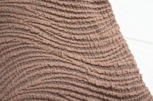 Husa elastica pentru coltar, cu volanas, model Jacquard Maro deschis in dungi - Img 5