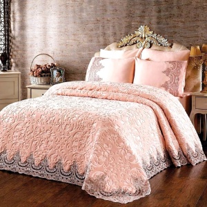 Set Luxury pentru pat, Patura cu dantela + Cearceaf de pat + 4 fete de perna, Roz