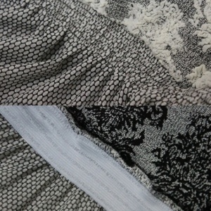 Set 6 huse elastice pentru scaune, cu volanas, model Jacquard Alb - Img 3