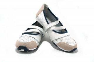 Pantofi albi din piele naturala DP5