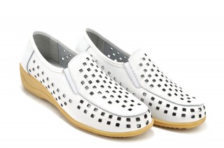 Pantofi albi din piele naturala Coralia DP50