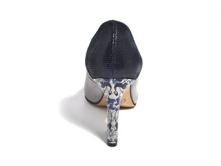 Pantofi crem cu aplicatii florale din piele naturala M Shoes DP33 - Img 6