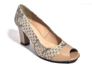 Pantofi bej cu imprimeu din piele naturala M Shoes DP34