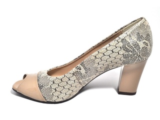 Pantofi bej cu imprimeu din piele naturala M Shoes DP34 - Img 2