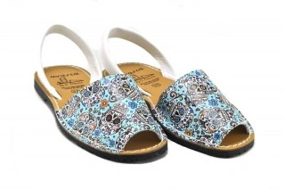 Sandale Avarca Blue Skull, din piele naturala DS119