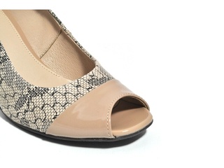 Pantofi bej cu imprimeu din piele naturala M Shoes DP34 - Img 4