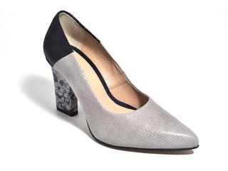 Pantofi crem cu aplicatii florale din piele naturala M Shoes DP33 - Img 3