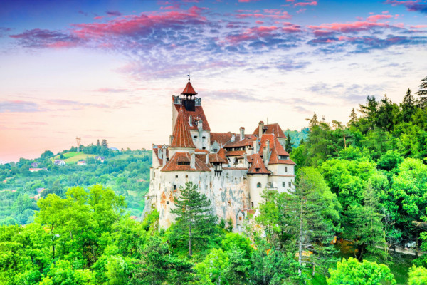 Circuit Sinaia, Bran, Amfiteatrul Transilvaniei, Brasov, Busteni, Bucuresti 17 - 19 August