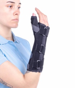 Triamed Orteza incheietura mainii deget fixa pentru mana stanga, marimea 2, Triafix Finger (cod SRT230) - Img 2