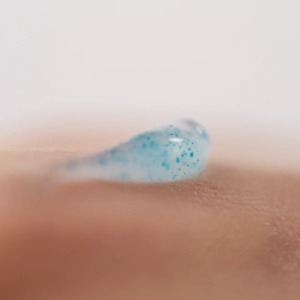 Ivatherm Ivapur Gel exfoliant ten gras acneic x 100ml - Img 2