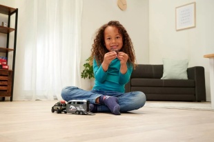 MAJORETTE LAND ROVER CU REMORCA PENTRU CAI - Img 7