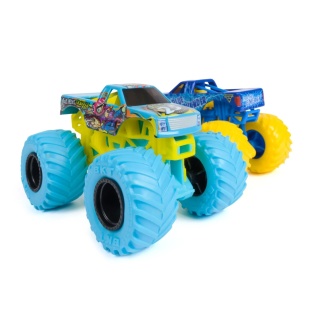 MONSTER JAM SET 2 MASINUTE METALICE BLUE THUNDER SI BAD NEWS TRAVELS FAST SCARA 1 LA 64 - Img 2