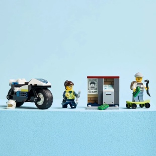 LEGO CITY URMARIRE CU MOTOCICLETA DE POLITIE 60455 - Img 5